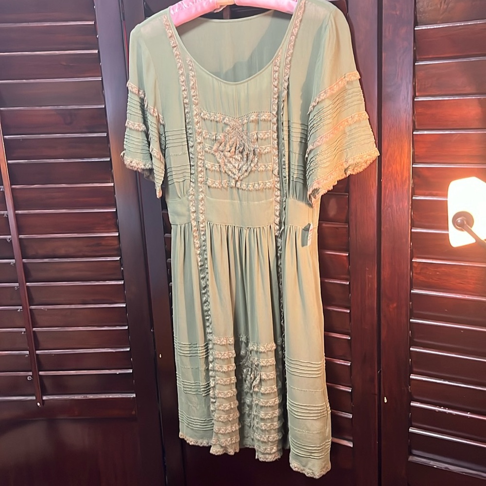 Laced with grace by Lil for ANTHROPOLOGIE
